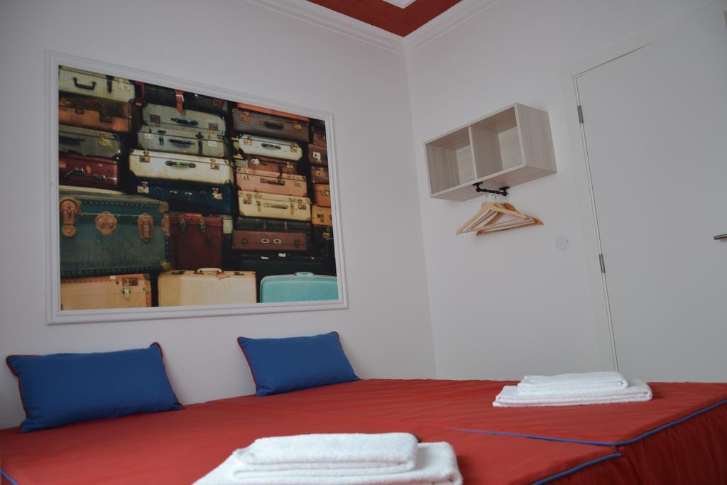 Casa Do Ti Luis Hotel เลเรีย ภายนอก รูปภาพ